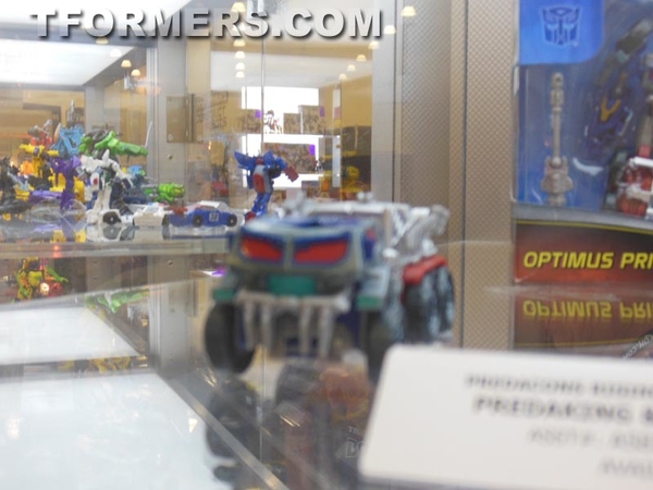 Botcon 2013   Transformers Prime Beast Hunters Day 3 Image Gallery  (43 of 93)