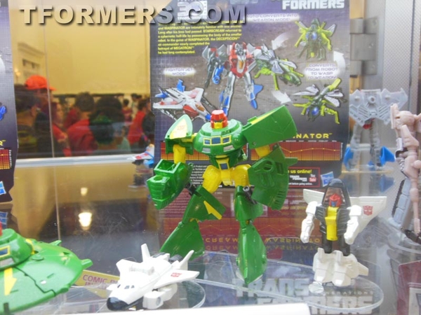 Botcon 2013   Tranformers Generations New 2014 Figures Image Gallery  (37 of 131)