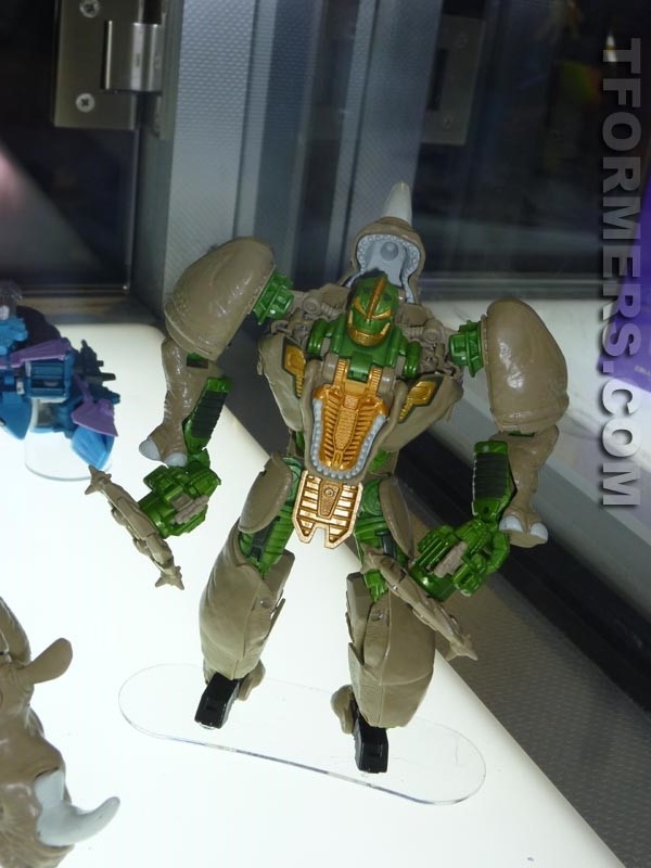 Botcon 2013   Tranformers Generations New 2014 Figures Image Gallery  (56 of 131)