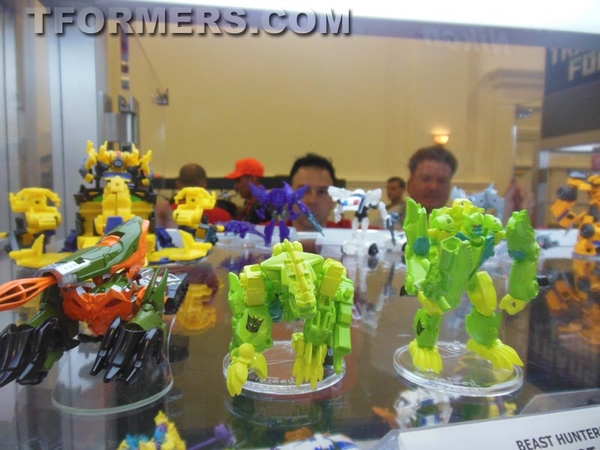 Botcon 2013   Transformers Beast Hunters 2014 New Figures Display  (60 of 131)