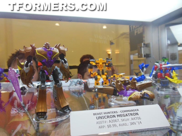 Botcon 2013   Transformers Beast Hunters 2014 New Figures Display  (65 of 131)
