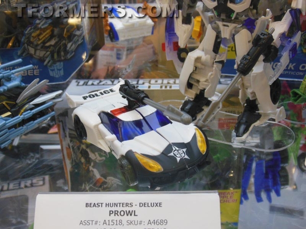 Botcon 2013   Transformers Beast Hunters 2014 New Figures Display  (117 of 131)