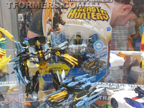 Botcon 2013   Transformers Beast Hunters 2014 New Figures Display  (128 of 131)