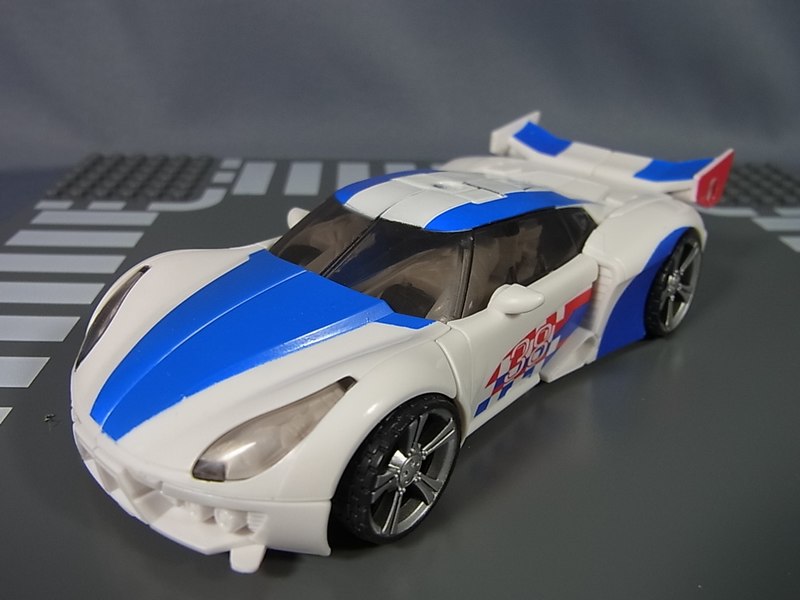 smokescreen transformers prime vehicle mode