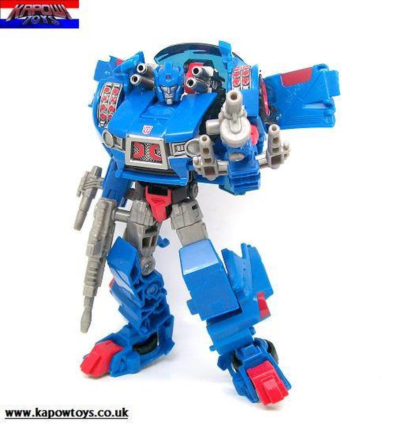 Deluxe Class Autobot Skids Transformers Generations Thrilling 30 ...