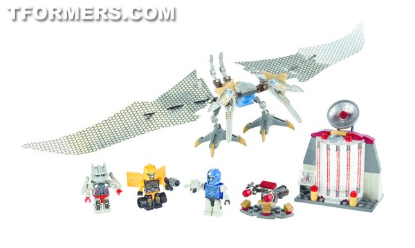 Toy Fair 2014 Hasbro Transformers Kre-O Age of Extinction New Toys R Us Exclusive Figures