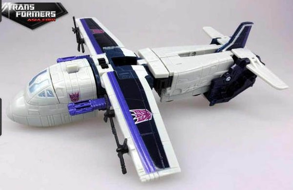 Transformers Decepticons Specialists Astrotrain, Galvatron, And Tankor Octane Official Images  (6 of 10)