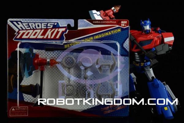 DX9  The Heroes' Tool Kit  New Image Of Transformers Animated Accessories For Voyager Optimus Prime (1 of 1)