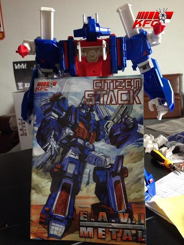 New Images KFC  EAVI METAL Phase Three A  Citizen Stack! Not MP Ultra Magnus Figure  (2 of 6)