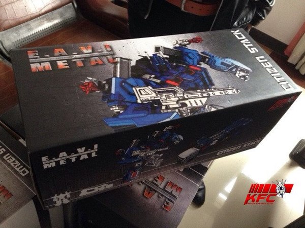 New Images KFC  EAVI METAL Phase Three A  Citizen Stack! Not MP Ultra Magnus Figure  (5 of 6)