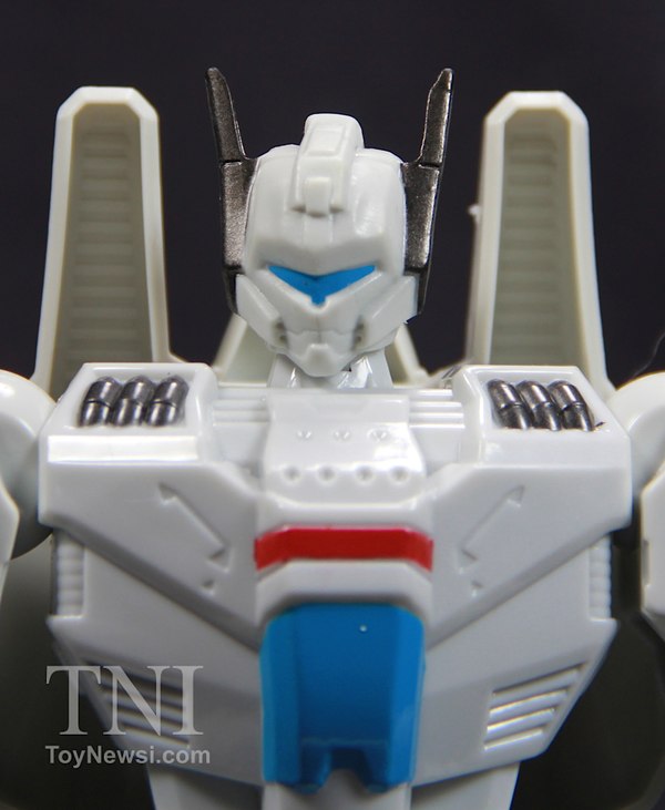 Transformers Hero Mashers Jetfire04 (5 of 16)