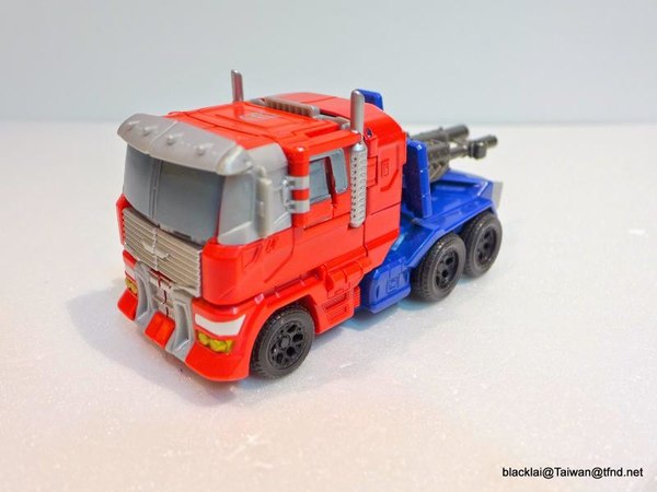 Optimus 16 (16 of 29)