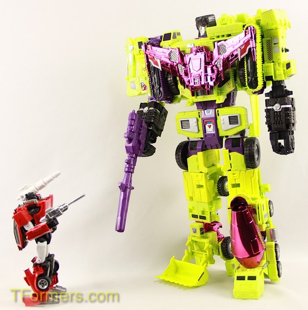 2015 SDCC Transformers Generations Combiner Wars Devastator Special Edition15 (22 of 106)