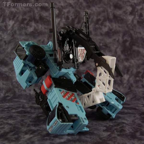 transformers combiner wars defensor action figure set