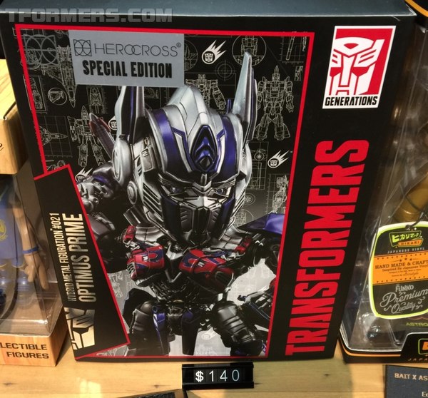 SDCC 2015 - Transformers Optimus Prime Herocross Special Editon Hybrid Metal Figuration #021 Figure