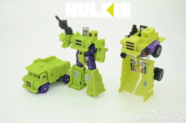 DX9 Hulkie Legends Scale Unofficial Devastator New Production