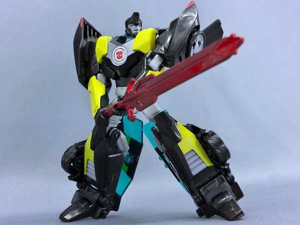 Black Knight Bumblebee Images Transformers Adventure Cybertron Satellite Exclusive