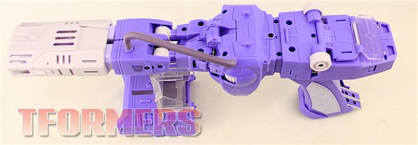 Transformers MP 29 Shockwave20 (20 of 46)