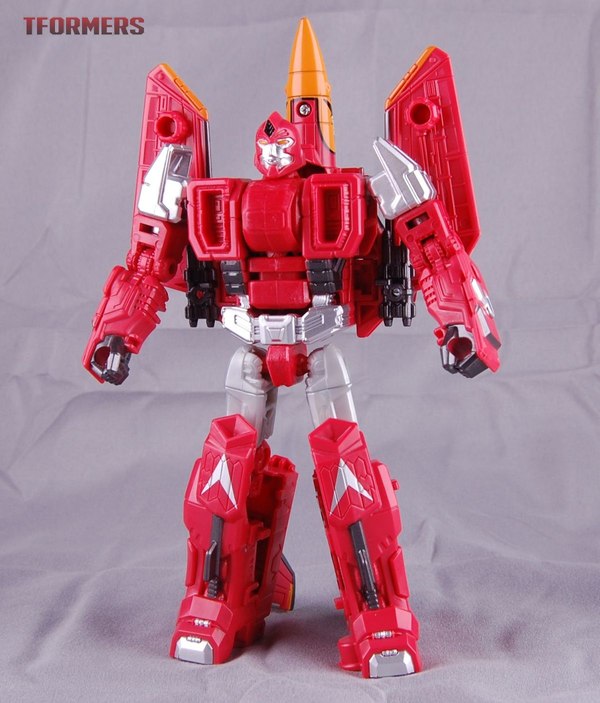#BotCon 2016 - Souvenir Exclusive Terrorsaur Photo Gallery