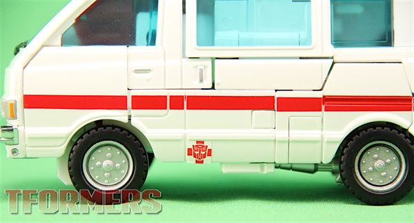 Transformers MP 30 Ratchet08 (8 of 49)