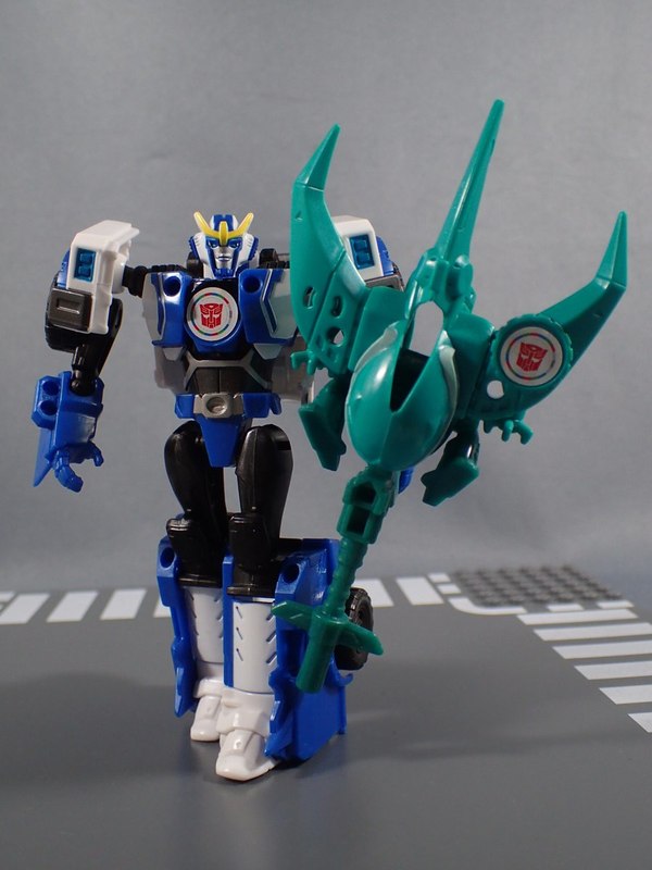 Transformers Adventure TAV52 Strongarm & Sawtooth   In Hand Images  (1 of 7)