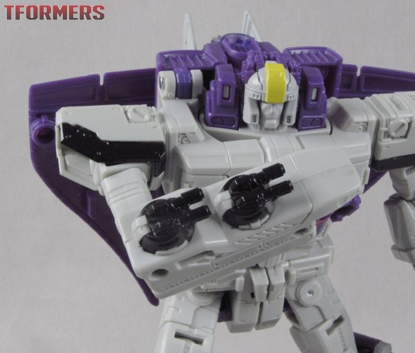 transformers titans return astrotrain