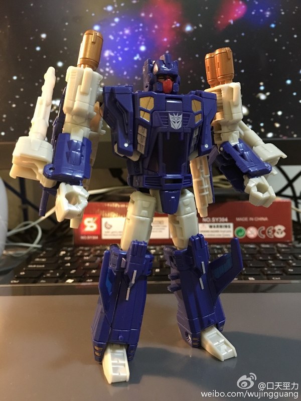In Hand Titans Return Deluxe Wave 3 Getaway And Triggerhappy Photos