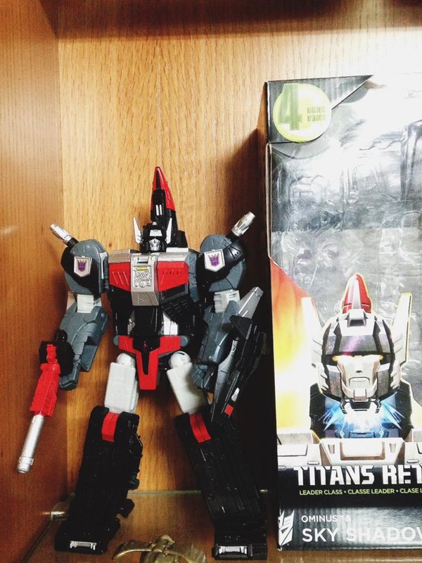 Titans Return Leader Skyshadow First In Hand Photos Of Overlord Pretool 06 (6 of 24)