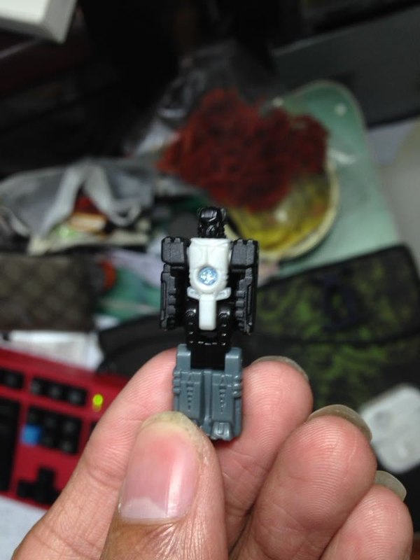 Titans Return Leader Skyshadow First In Hand Photos Of Overlord Pretool 08 (8 of 24)