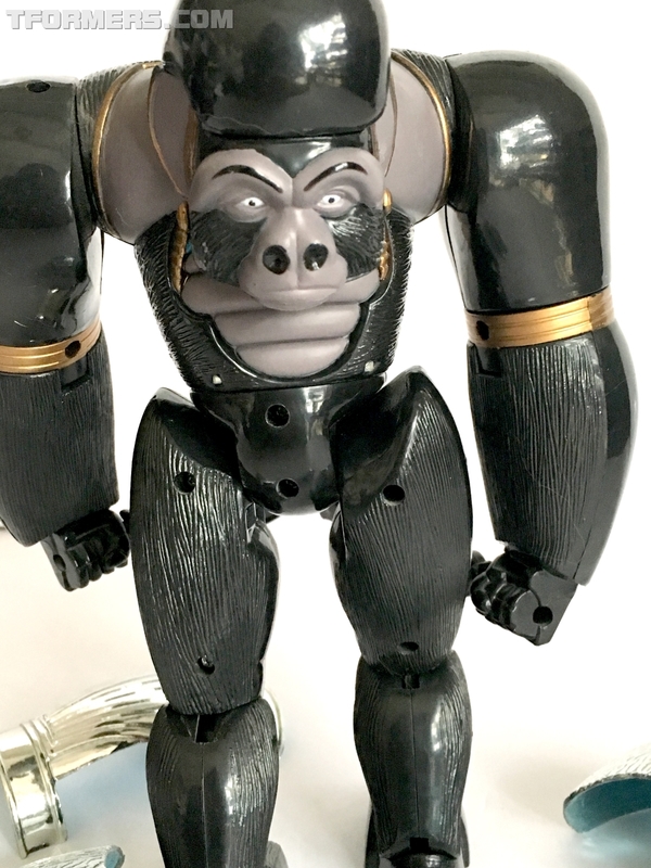 Optmuprlmal Animism Defender Beast World Saves Face   Far Out Friday  (17 of 28)