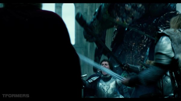 Transformers The Last Knight Theatrical Trailer HD Screenshot Gallery 016 (16 of 788)