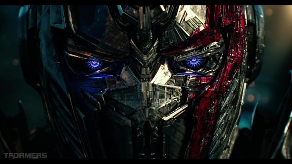 Transformers The Last Knight Theatrical Trailer HD Screenshot Gallery 101 (101 of 788)