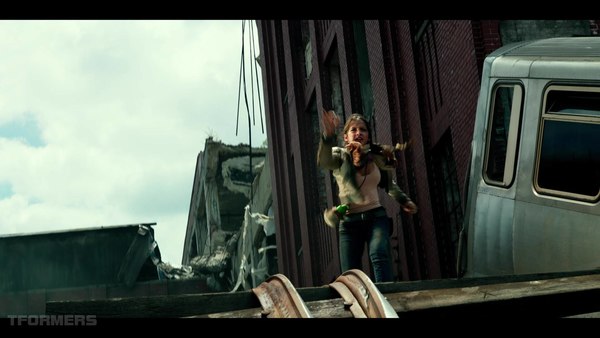 Transformers The Last Knight Theatrical Trailer HD Screenshot Gallery 165 (165 of 788)