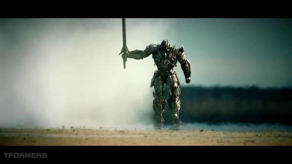 Transformers The Last Knight Theatrical Trailer HD Screenshot Gallery 197 (197 of 788)