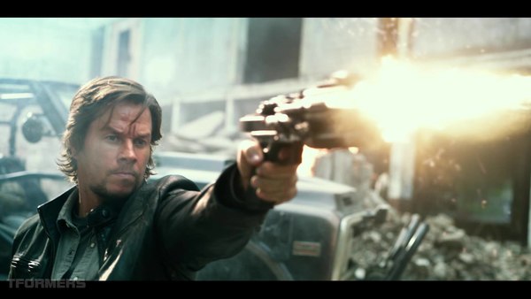 Transformers The Last Knight Theatrical Trailer HD Screenshot Gallery 203 (203 of 788)