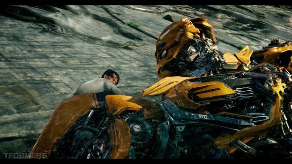 Transformers The Last Knight Theatrical Trailer HD Screenshot Gallery 363 (363 of 788)