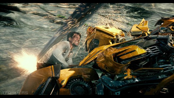 Transformers The Last Knight Theatrical Trailer HD Screenshot Gallery 370 (370 of 788)