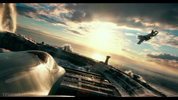 Transformers The Last Knight Theatrical Trailer HD Screenshot Gallery 379 (379 of 788)