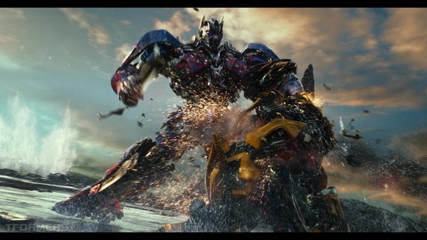 Transformers The Last Knight Theatrical Trailer HD Screenshot Gallery 398 (398 of 788)