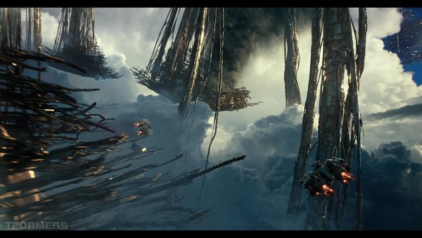 Transformers The Last Knight Theatrical Trailer HD Screenshot Gallery 495 (495 of 788)