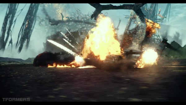 Transformers The Last Knight Theatrical Trailer HD Screenshot Gallery 507 (507 of 788)