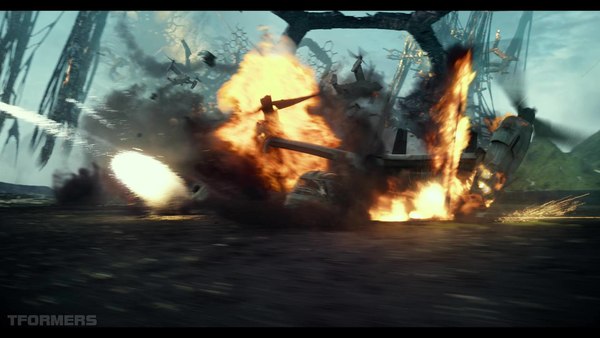Transformers The Last Knight Theatrical Trailer HD Screenshot Gallery 511 (511 of 788)