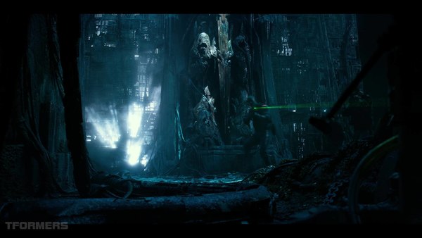 Transformers The Last Knight Theatrical Trailer HD Screenshot Gallery 520 (520 of 788)