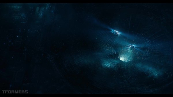 Transformers The Last Knight Theatrical Trailer HD Screenshot Gallery 534 (534 of 788)