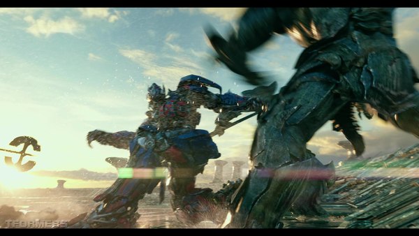 Transformers The Last Knight Theatrical Trailer HD Screenshot Gallery 565 (565 of 788)