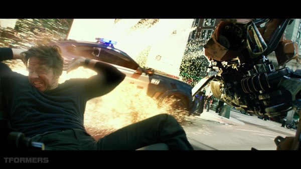Transformers The Last Knight Theatrical Trailer HD Screenshot Gallery 581 (581 of 788)