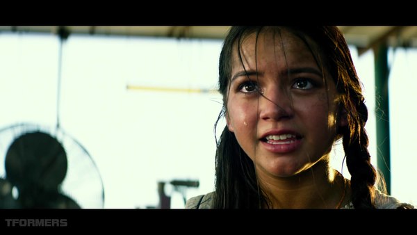 Transformers The Last Knight Theatrical Trailer HD Screenshot Gallery 590 (590 of 788)