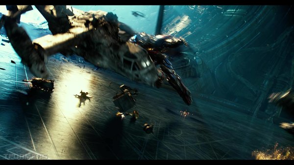 Transformers The Last Knight Theatrical Trailer HD Screenshot Gallery 597 (597 of 788)