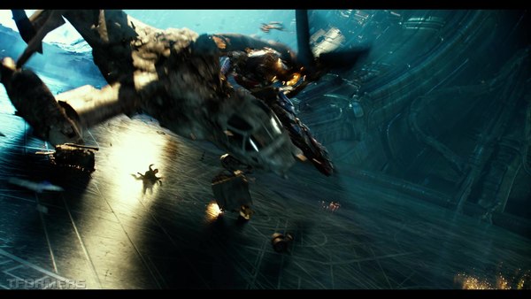 Transformers The Last Knight Theatrical Trailer HD Screenshot Gallery 598 (598 of 788)