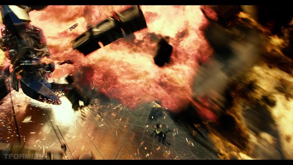 Transformers The Last Knight Theatrical Trailer HD Screenshot Gallery 607 (607 of 788)